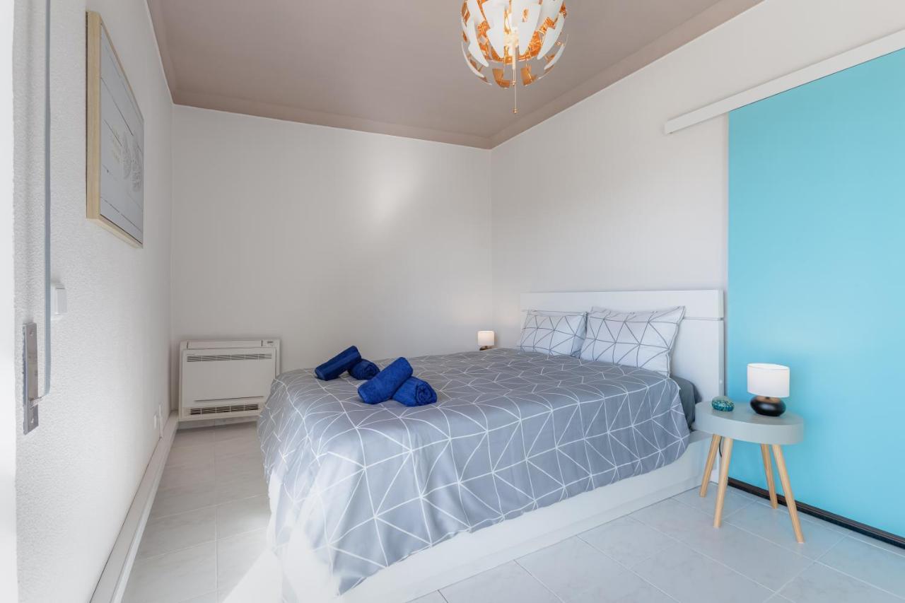 Max Crib - Seafront 2 Bedroom Apart With Ac And Private Parking In Armacao De Pera Exterior photo